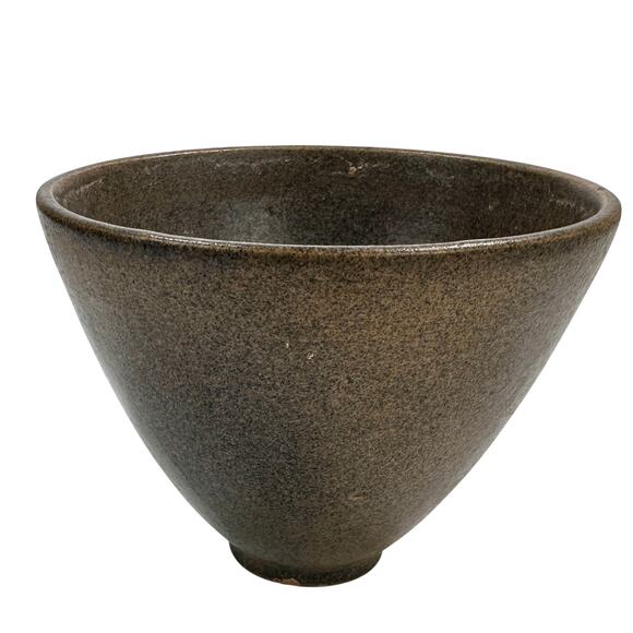 Vintage Studio Pottery Bowl by McElroy 1952 – Brutalist Brown Glaze Vessel - Picture 1 of 9